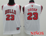 Michael Jordan, Chicago Bulls (Blanca) -NIÑOS