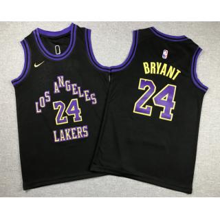 Kobe Bryant, Los Angeles Lakers (City) - NIÑOS